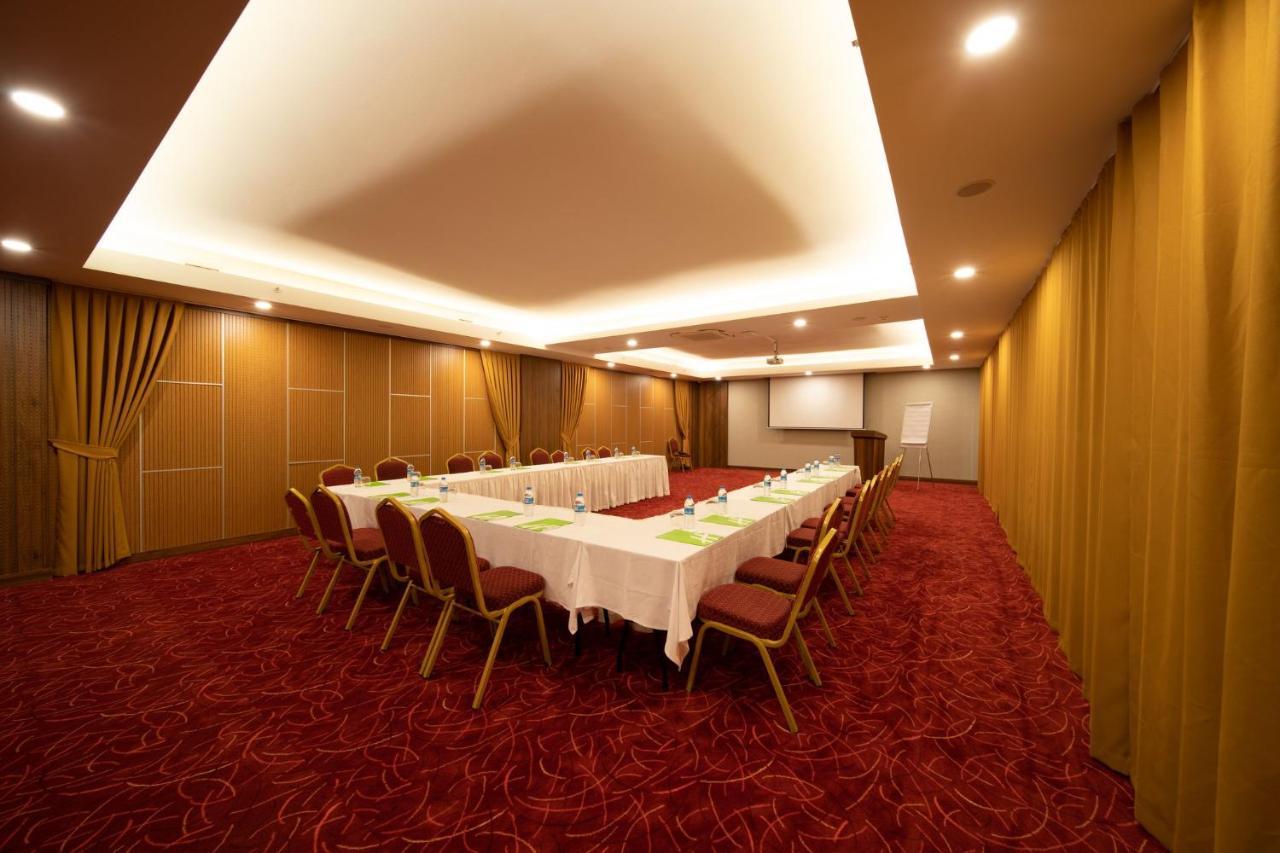 Holiday Inn - Trabzon-East By Ihg Esterno foto